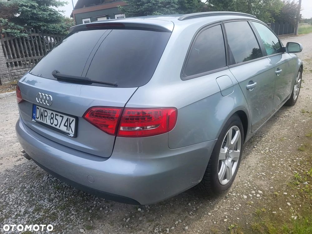 Audi A4 Avant - 2