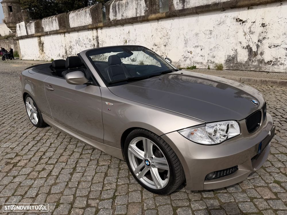 BMW 118 d Limited Edition Lifestyle c/ M Sport Pack - 7