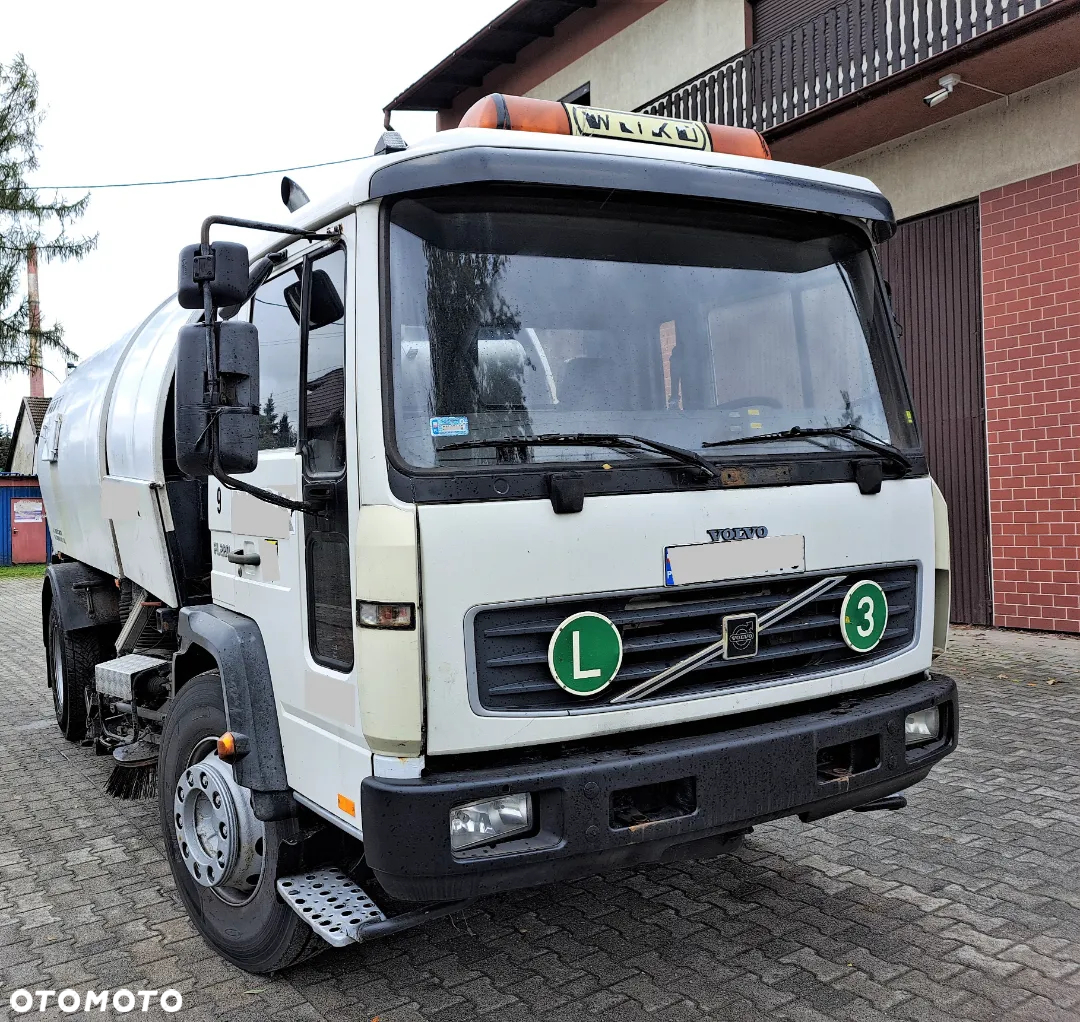 Volvo FL 6 - 2