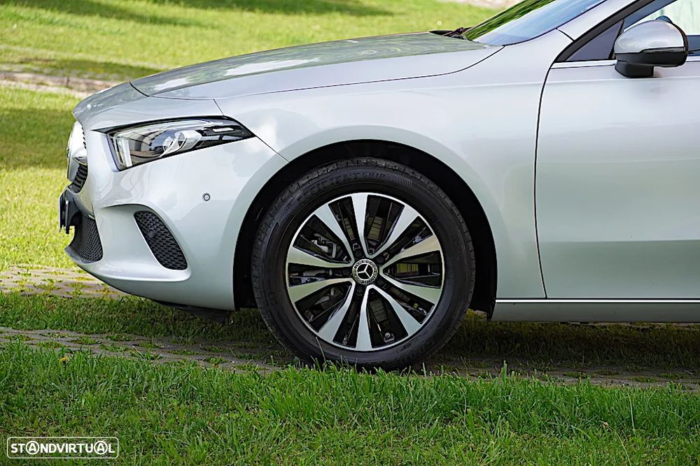 Mercedes-Benz A 250 e Style Plus - 5