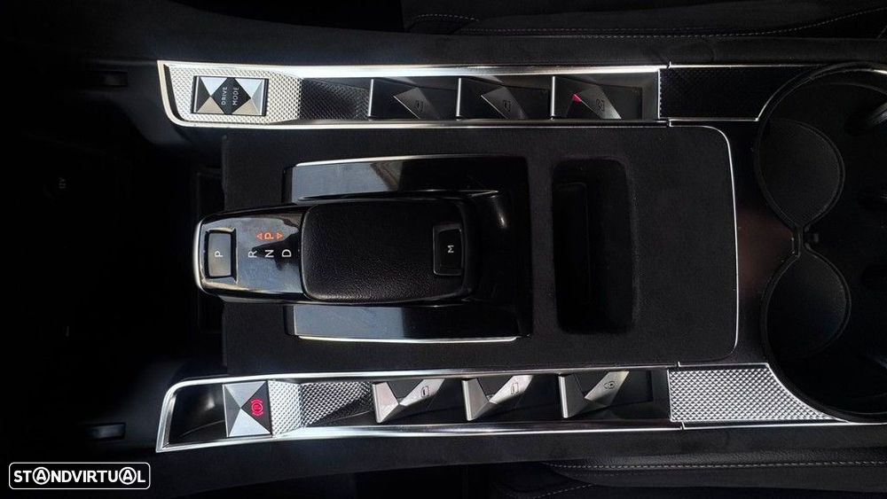 DS DS7 Crossback 1.5 BlueHDi Performance Line EAT8 - 15