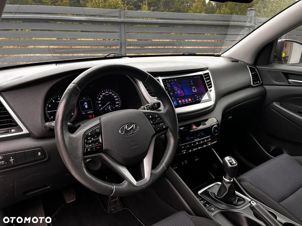Hyundai Tucson 1.6 GDI BlueDrive Comfort 2WD - 11