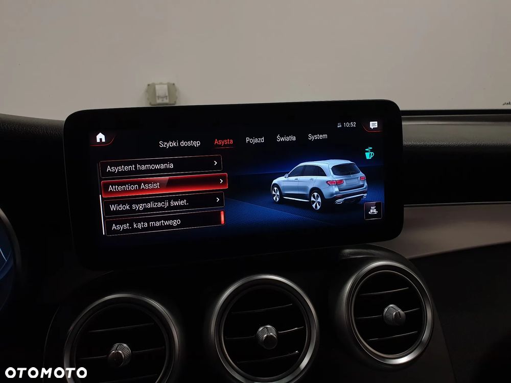 Mercedes-Benz GLC 300 de 4Matic 9G-TRONIC AMG Line Plus - 23