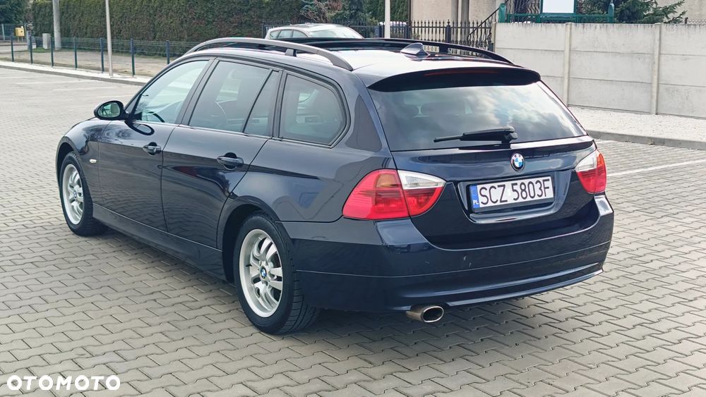 BMW Seria 3 320d DPF - 4