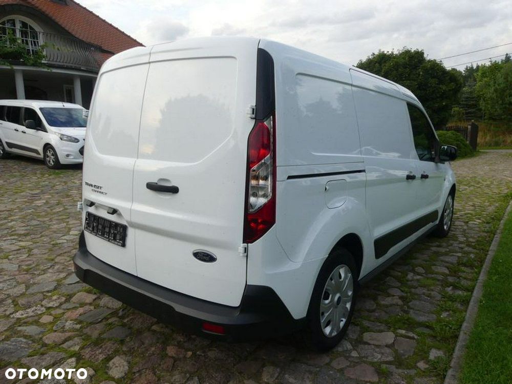 Ford Transit Connect - 19