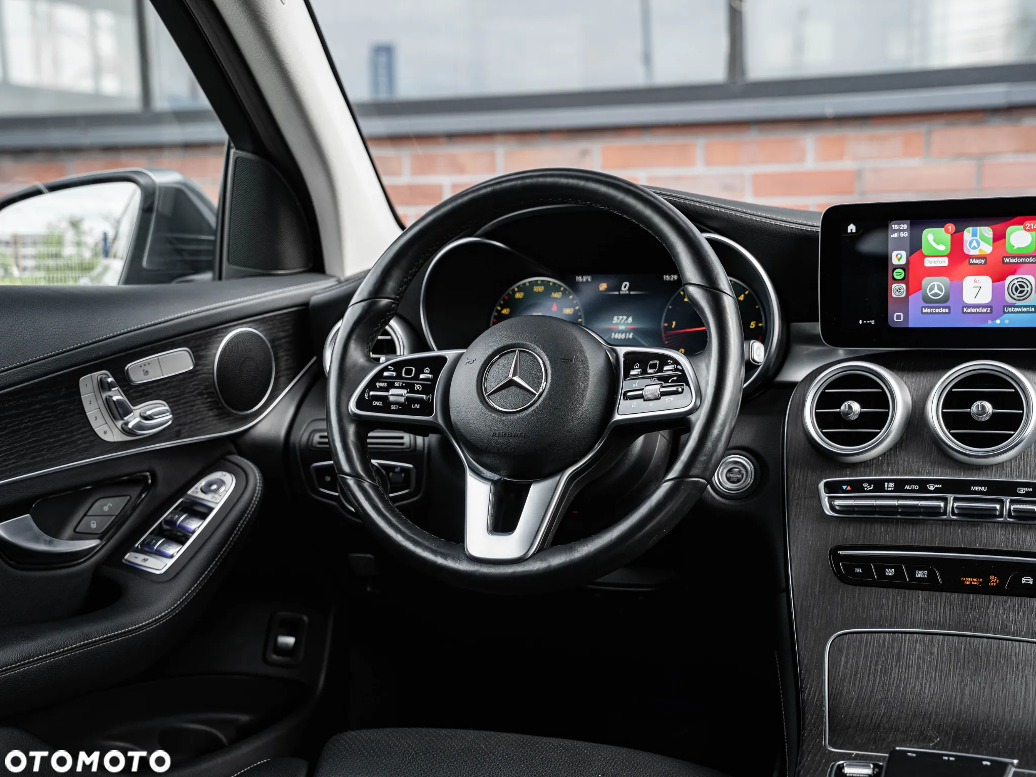 Mercedes-Benz GLC 220 d 4Matic 9G-TRONIC Exclusive - 29