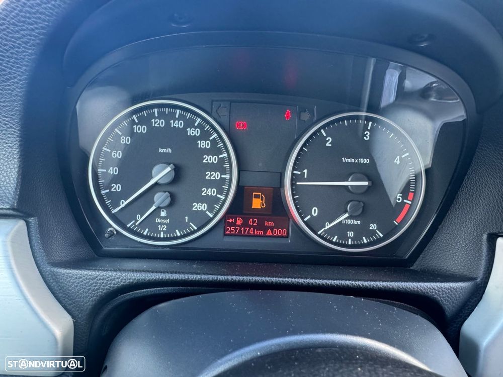 BMW 320 d Coupe - 19