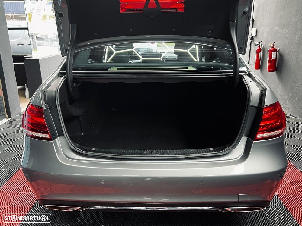 Mercedes-Benz E 300 - 39