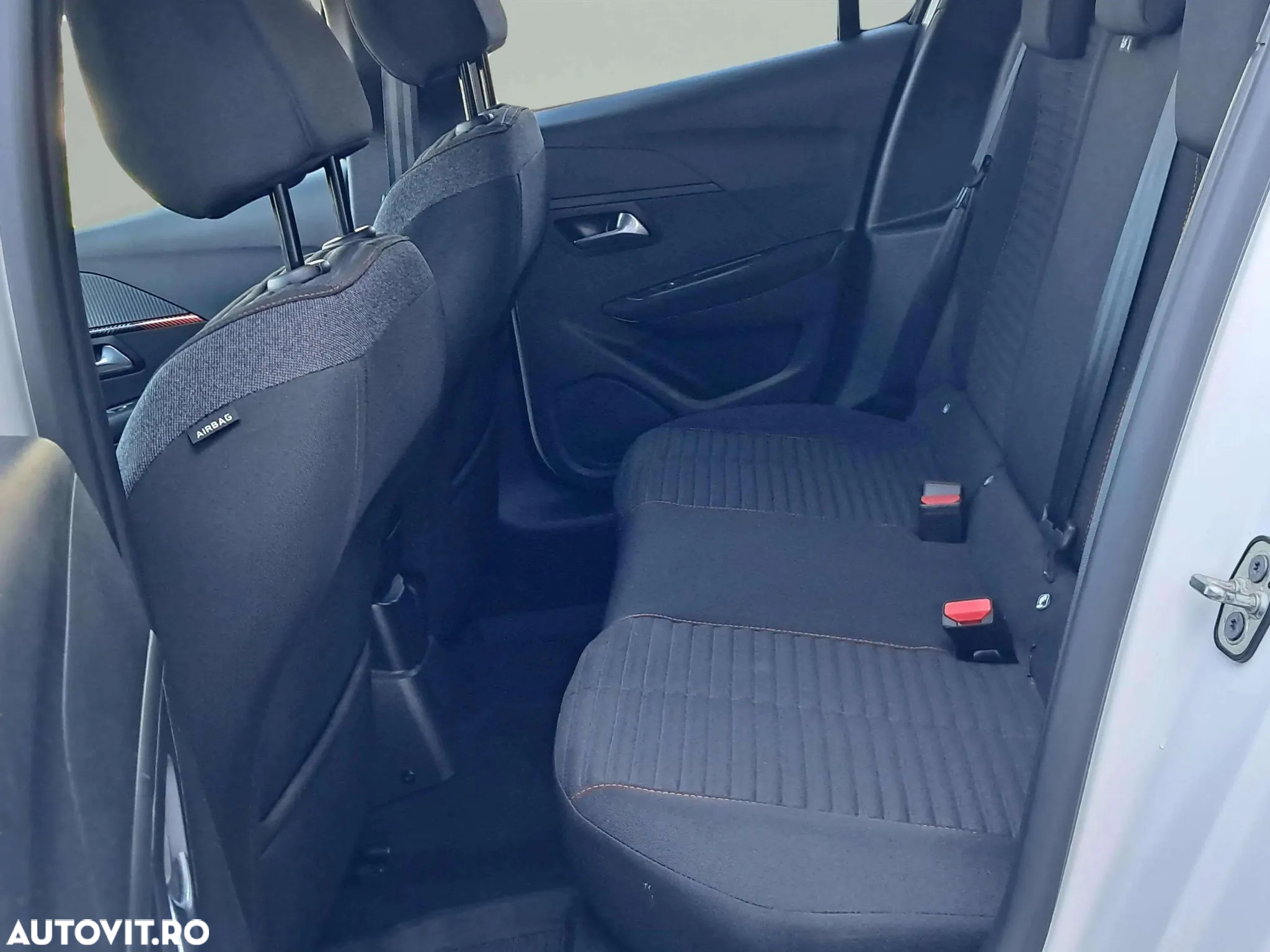 Peugeot 208 1.2 L PureTech STT Active Pack - 13