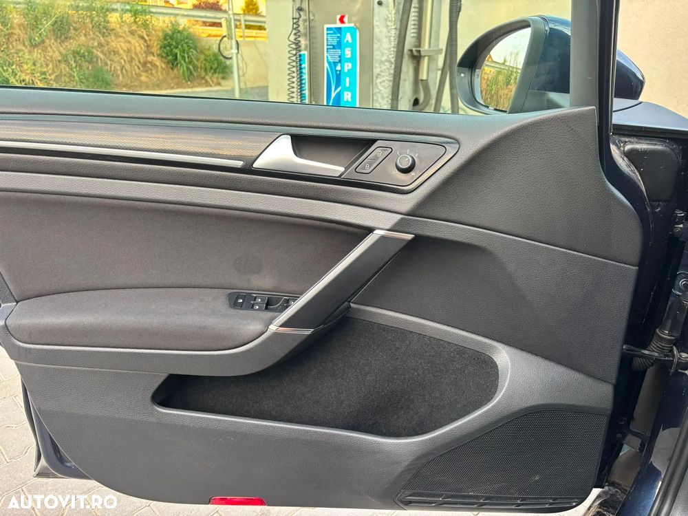 Volkswagen Golf 2.0 TDI DPF BMT DSG Comfortline - 30