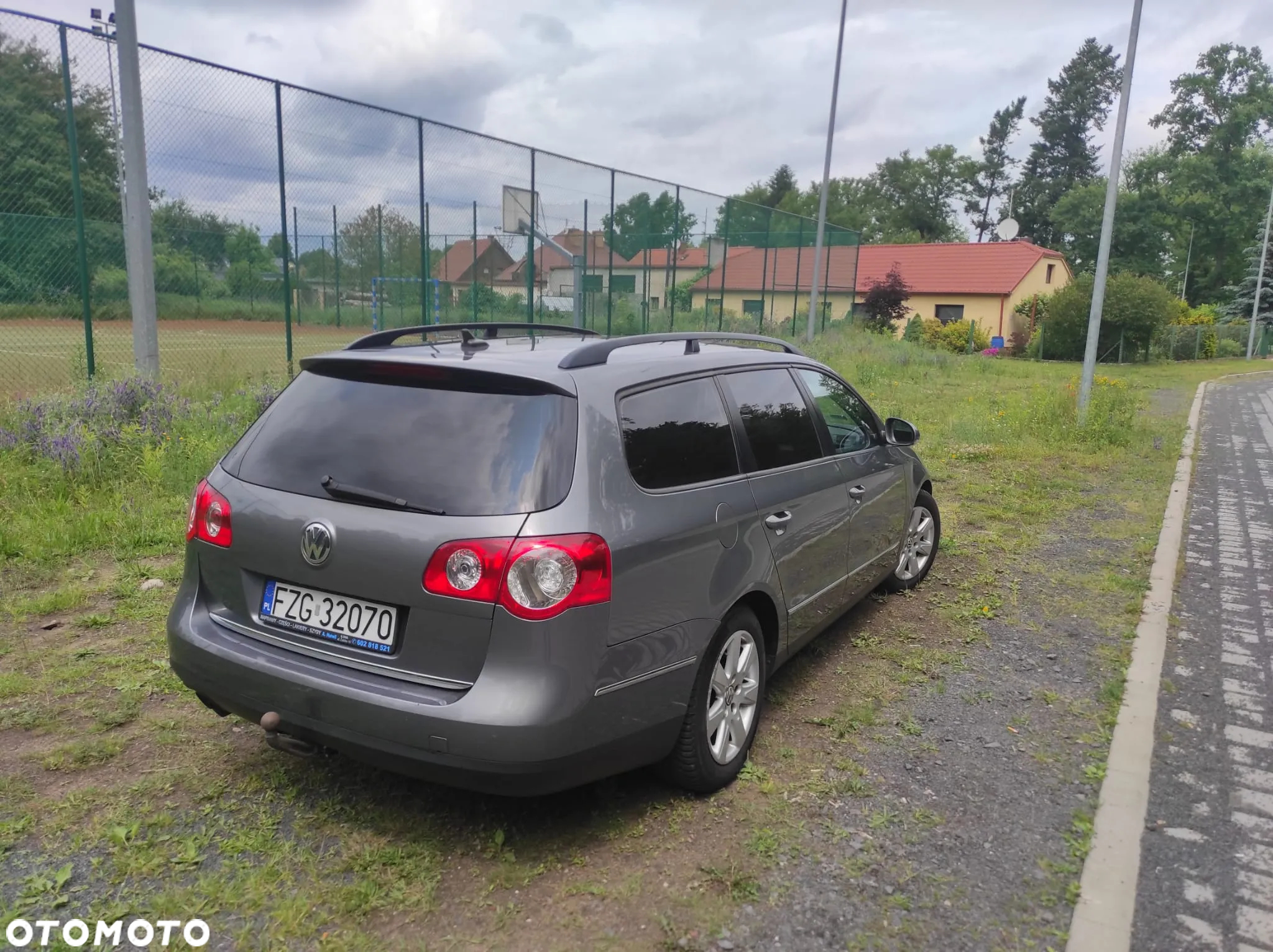 Volkswagen Passat 2.0 TDI Comfortline - 10