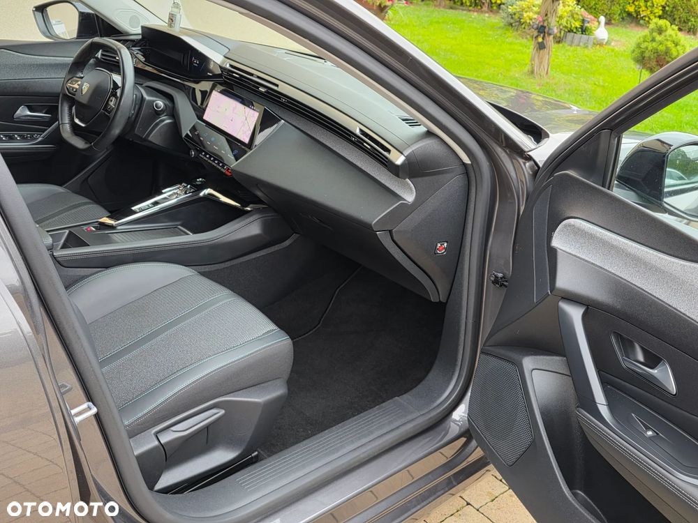 Peugeot 308 BlueHDi 130 EAT8 Allure Pack - 27