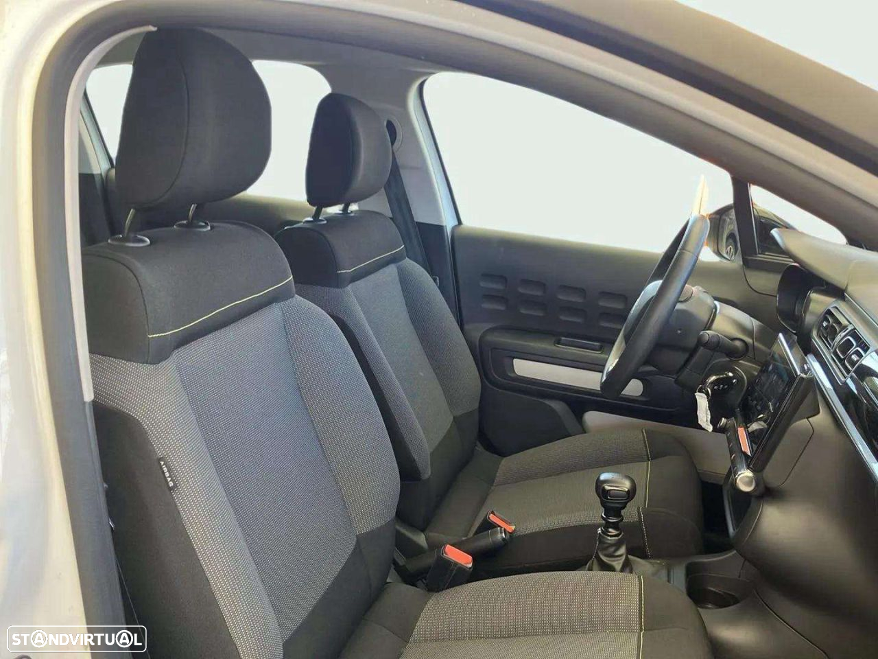 Citroën C3 1.2 PureTech Feel - 14