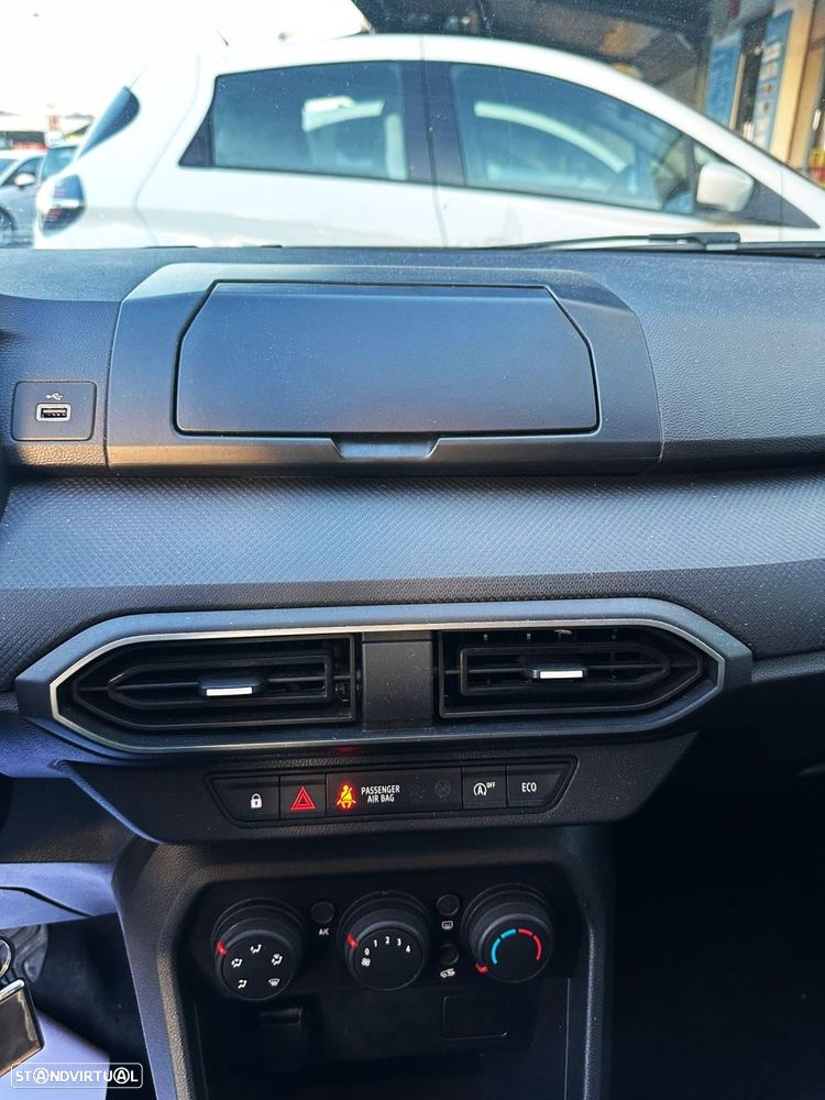 Dacia Jogger 1.0 TCe Comfort 7L - 10