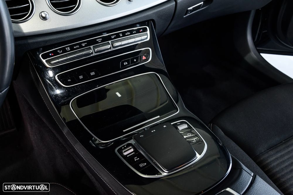 Mercedes-Benz E 300 - 20