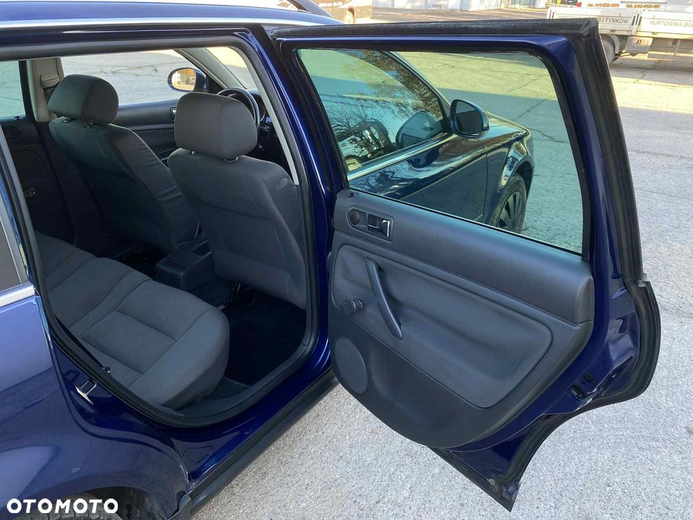 Volkswagen Passat ver-1-6-family - 13