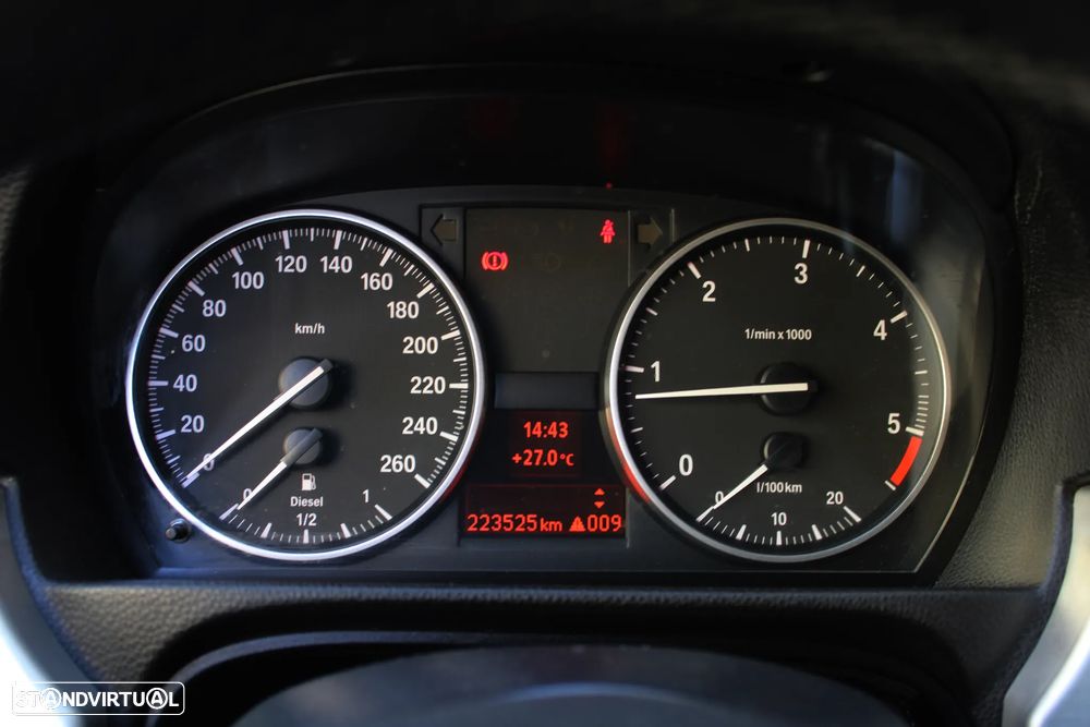 BMW 320 d M Sport Edition - 31