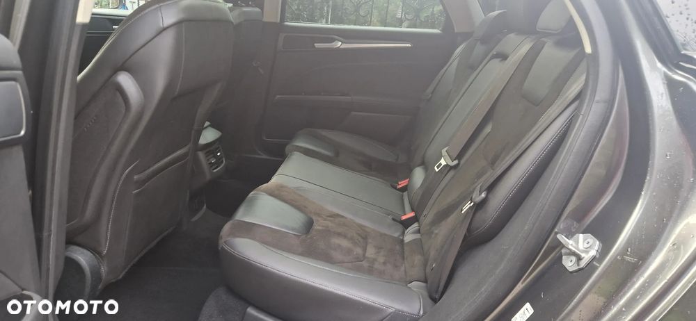 Ford Mondeo 2.0 TDCi Titanium PowerShift - 7