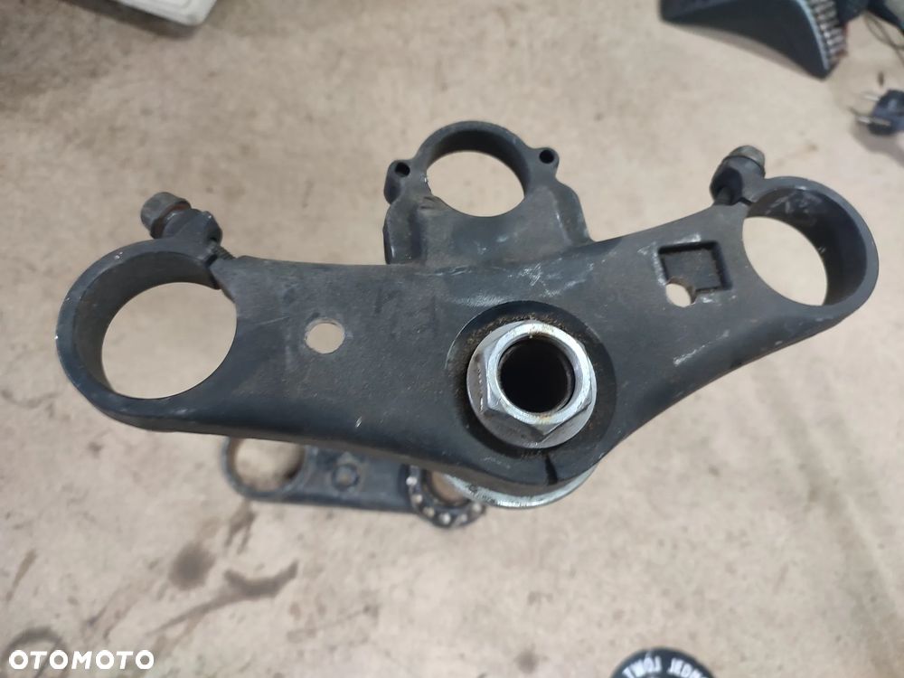 Półka dolna, półka górna Honda CBR 600 F4i - 8
