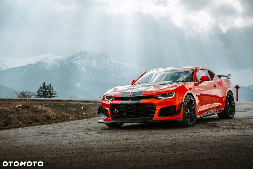 Chevrolet Camaro - 3