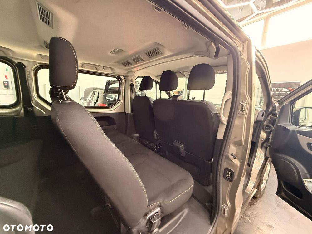 Renault Trafic - 11