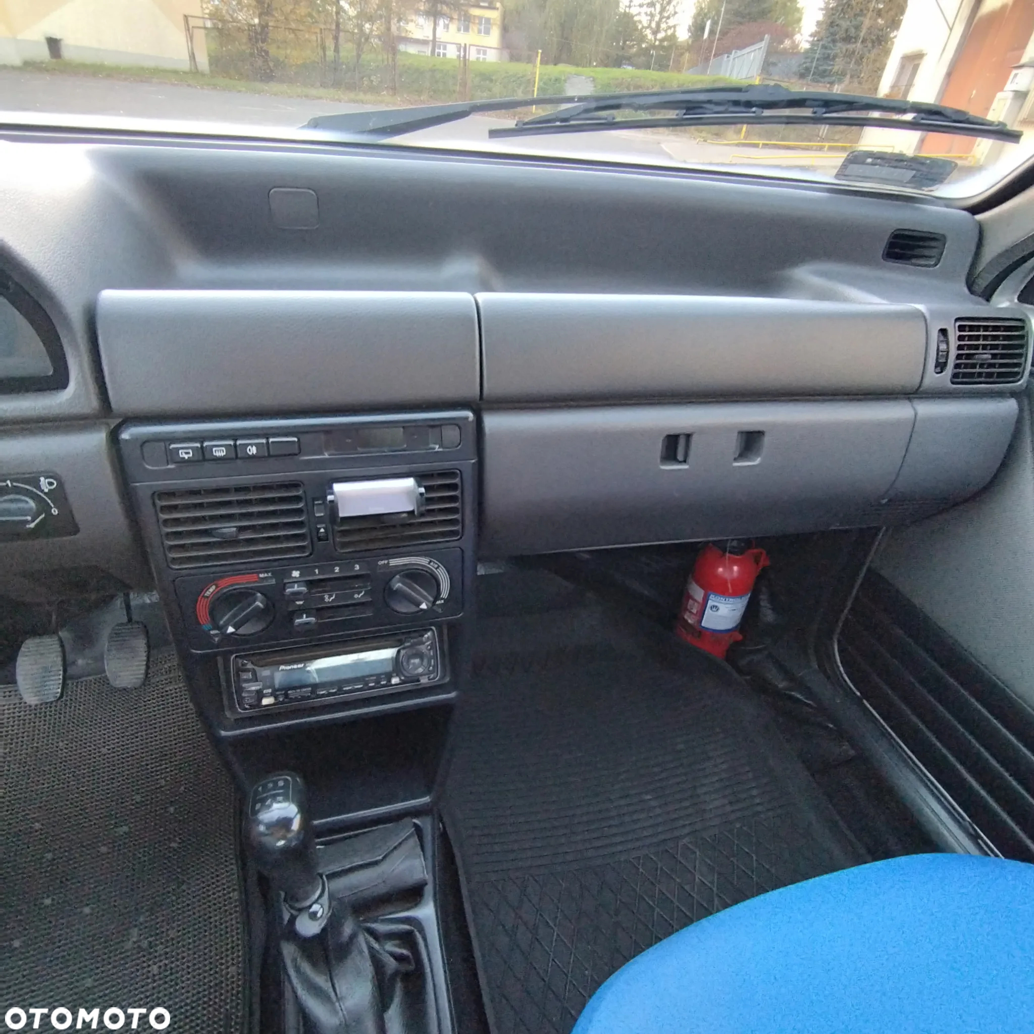 Fiat Uno 899 - 10