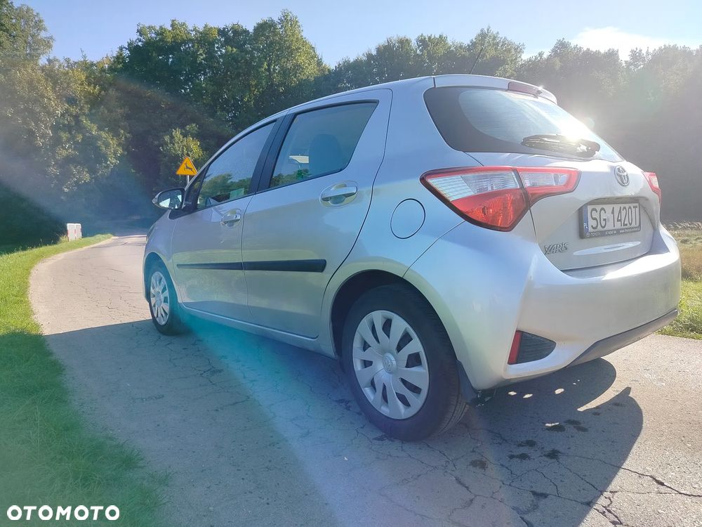 Toyota Yaris 1.5 Active - 6