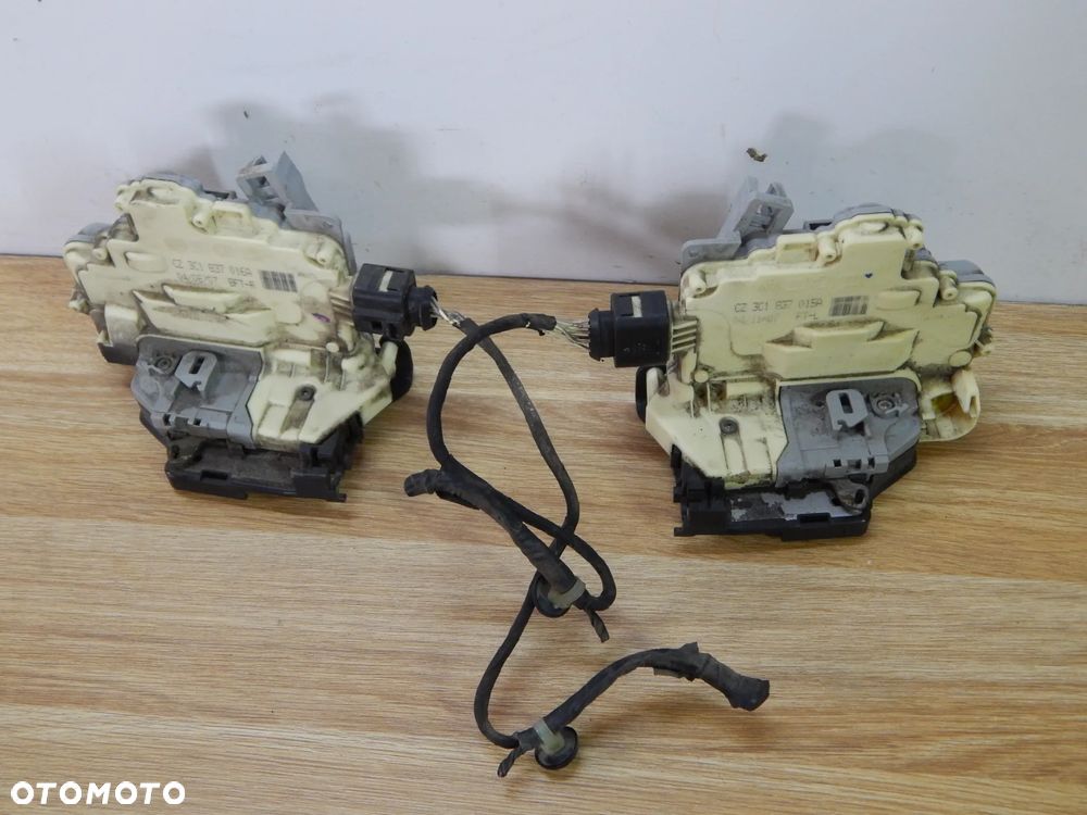 Zamek drzwi przód VW Passat B6 Golf Touran Jetta  05-12   Łuków części - 2