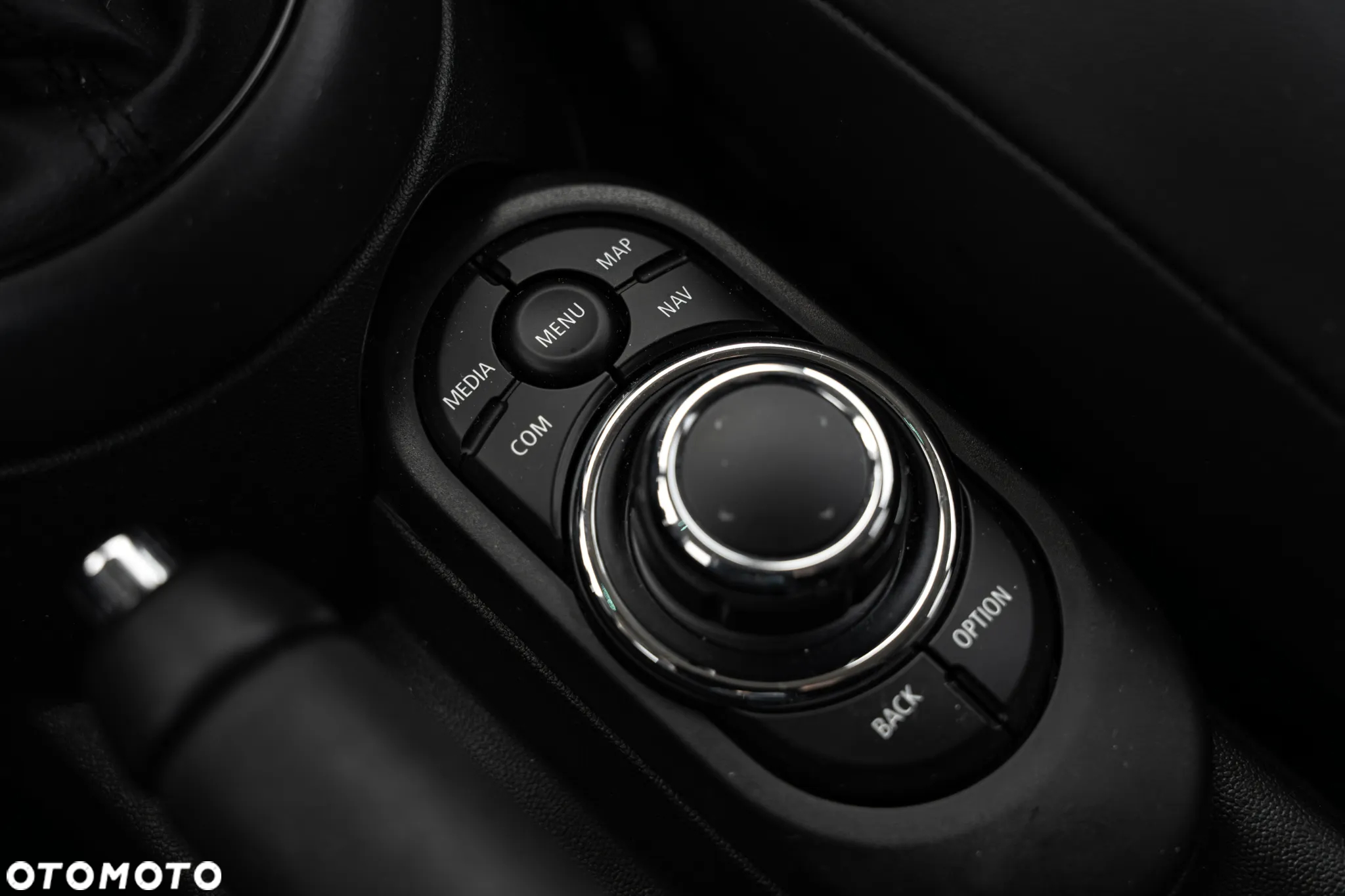 MINI Cooper Classic Trim - 40
