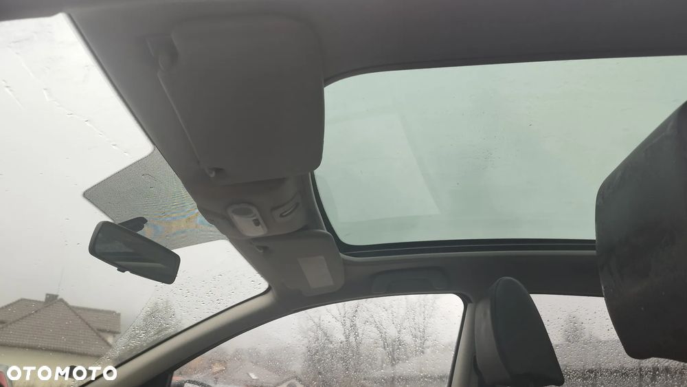 Nissan Qashqai+2 - 10