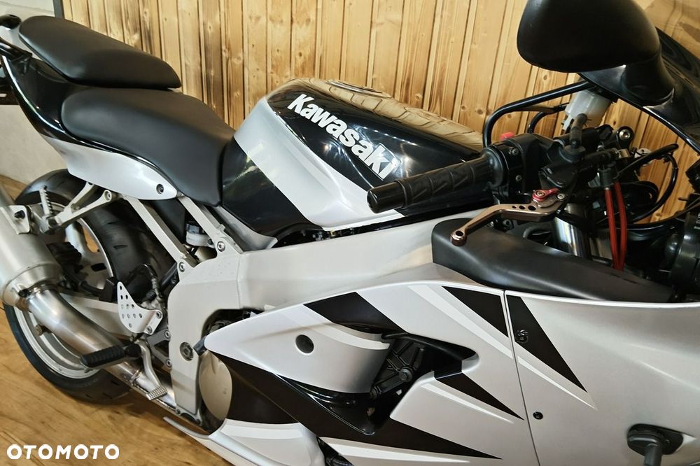 Kawasaki Ninja - 12