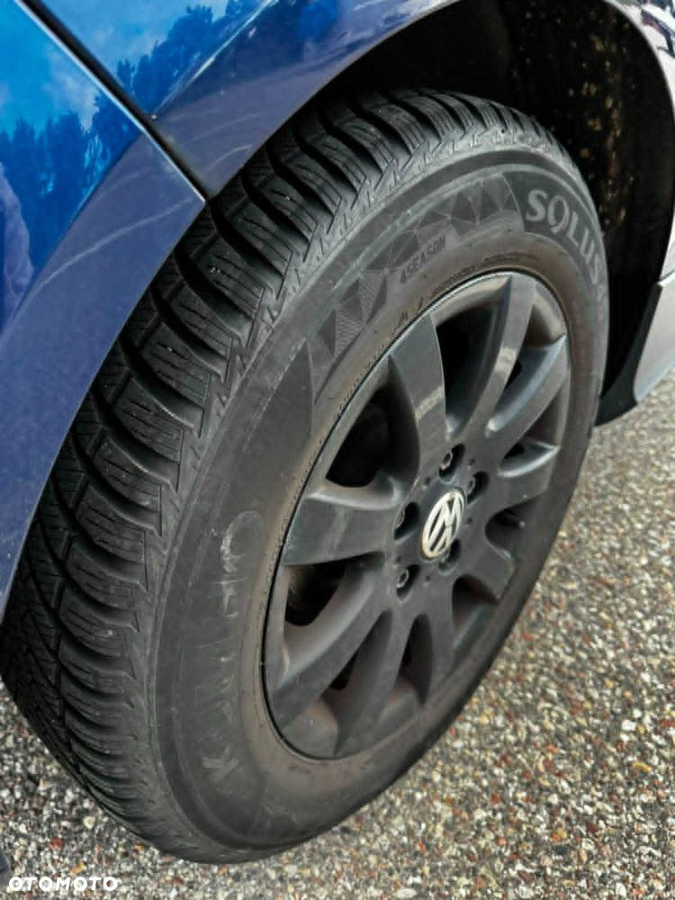 Volkswagen Golf - 6
