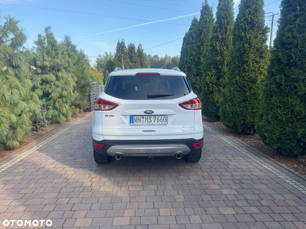 Ford Kuga 2.0 TDCi 2x4 Titanium - 11
