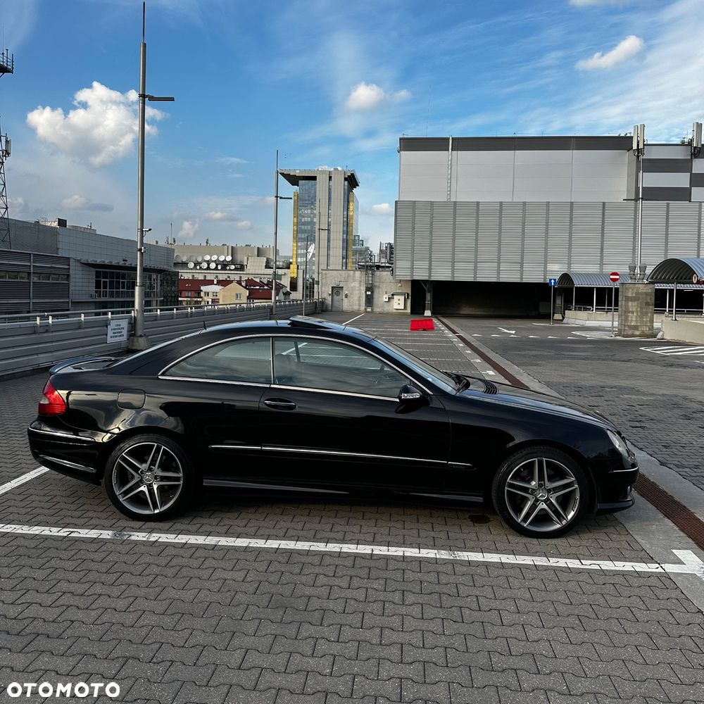 Mercedes-Benz CLK - 6