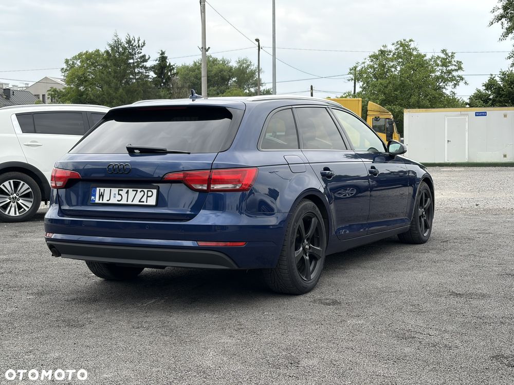 Audi A4 Avant - 5