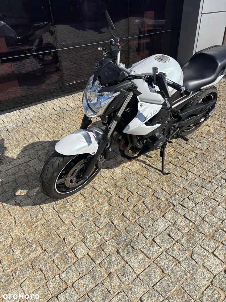 Yamaha XJ - 4