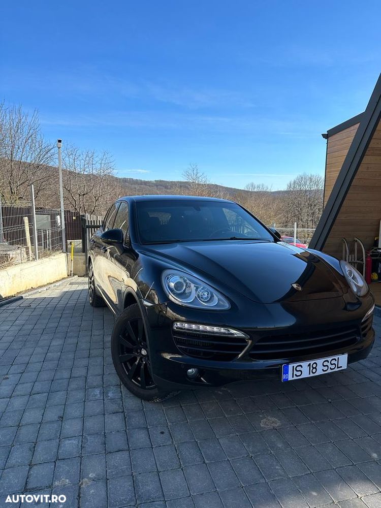 Porsche Cayenne Platinum Edition - 2