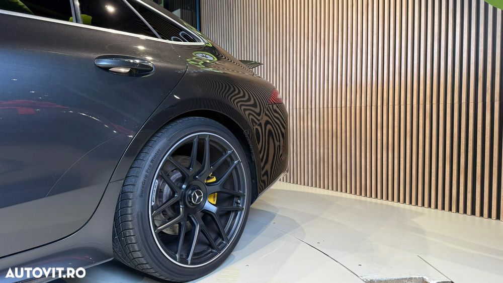 Mercedes-Benz AMG GT 53 4MATIC+ MHEV - 10