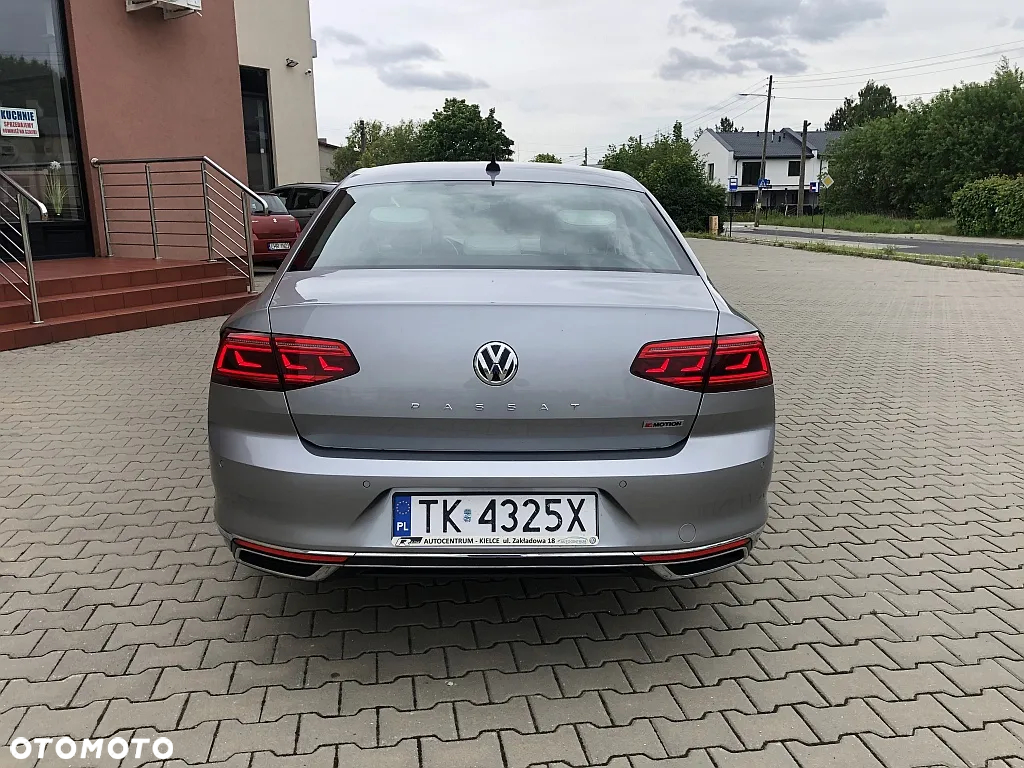 Volkswagen Passat 2.0 TDI BMT 4Mot Highline DSG - 4