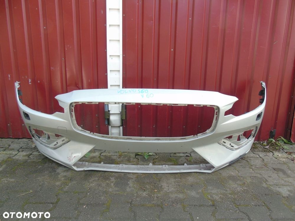 Volvo V60 S60 II zderzak przedni 31690589 - 1
