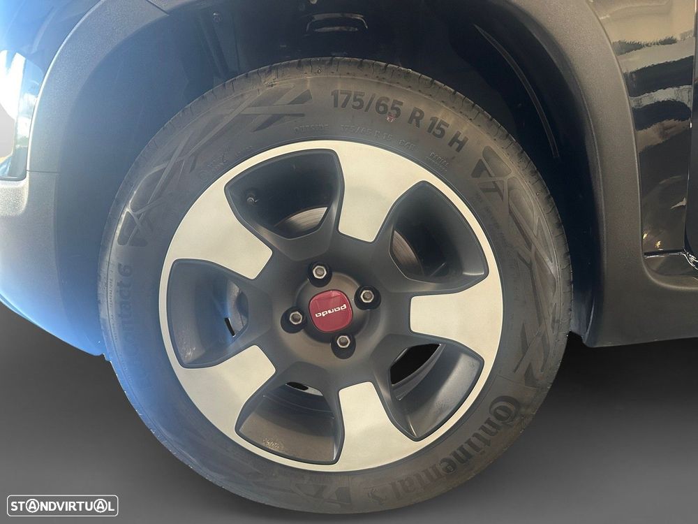 Fiat Panda 1.0 Hybrid (RED) — fotografia 14