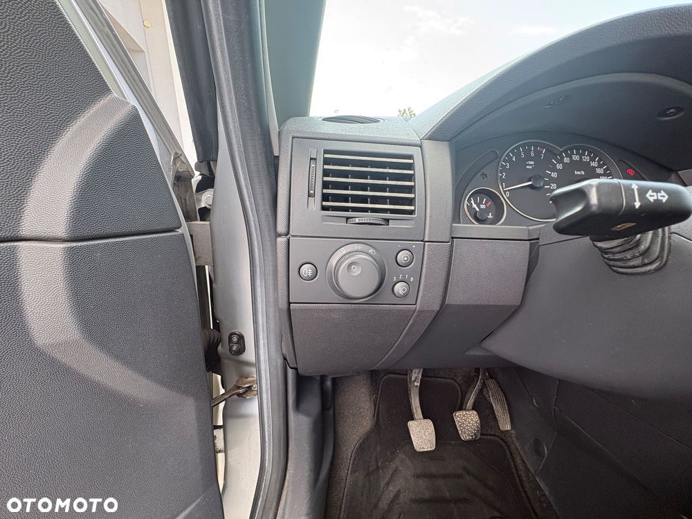 Opel Meriva 1.4 - 11