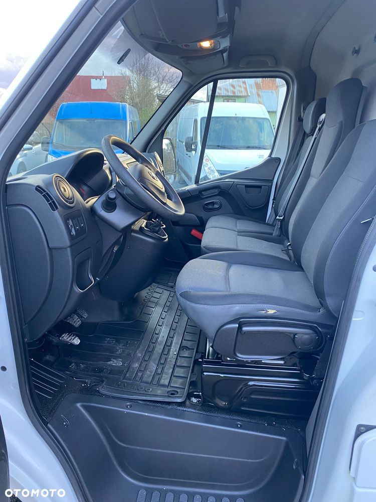 Renault Master - 11