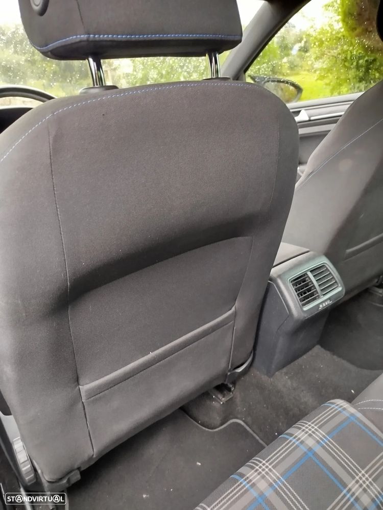 VW Golf 1.4 GTE Plug-in - 10