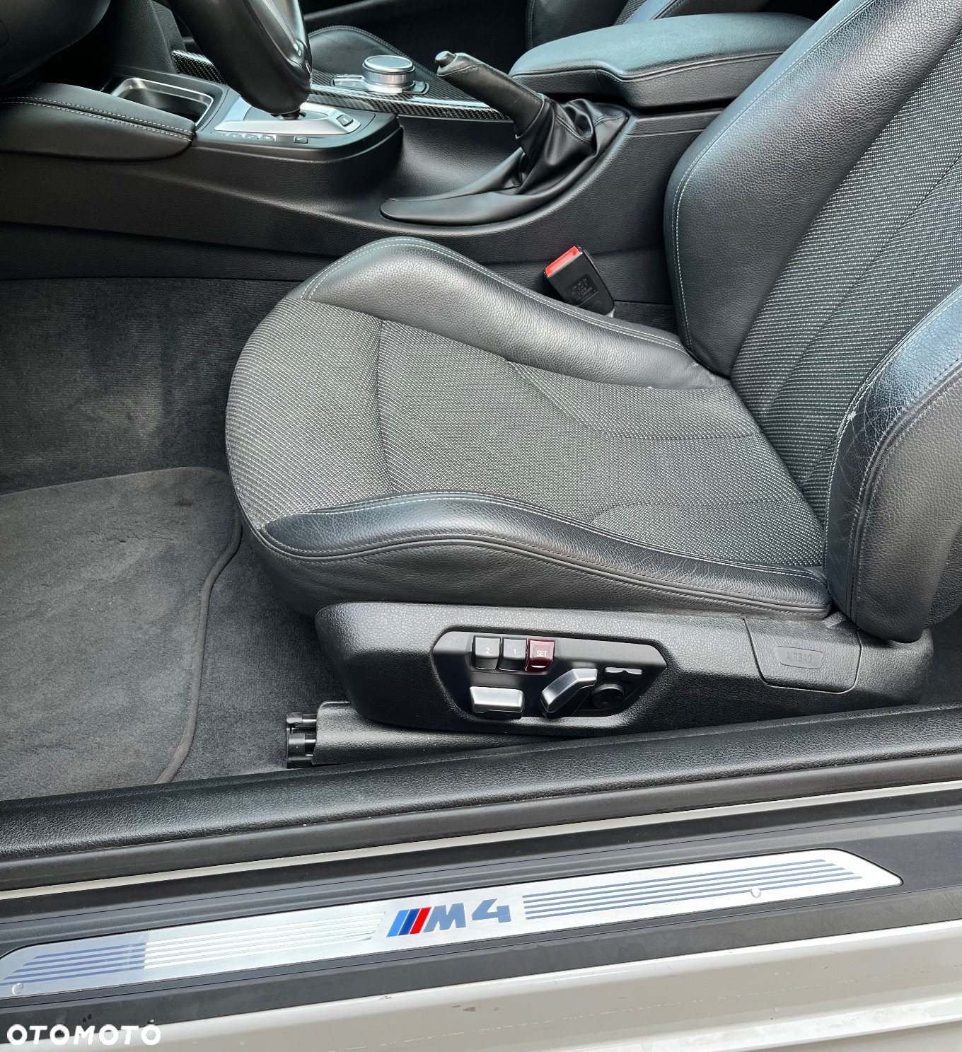 BMW M4 Coupe DKG - 15