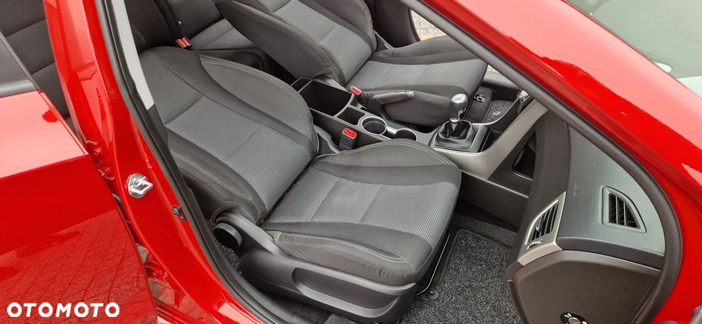 Hyundai i30 - 21