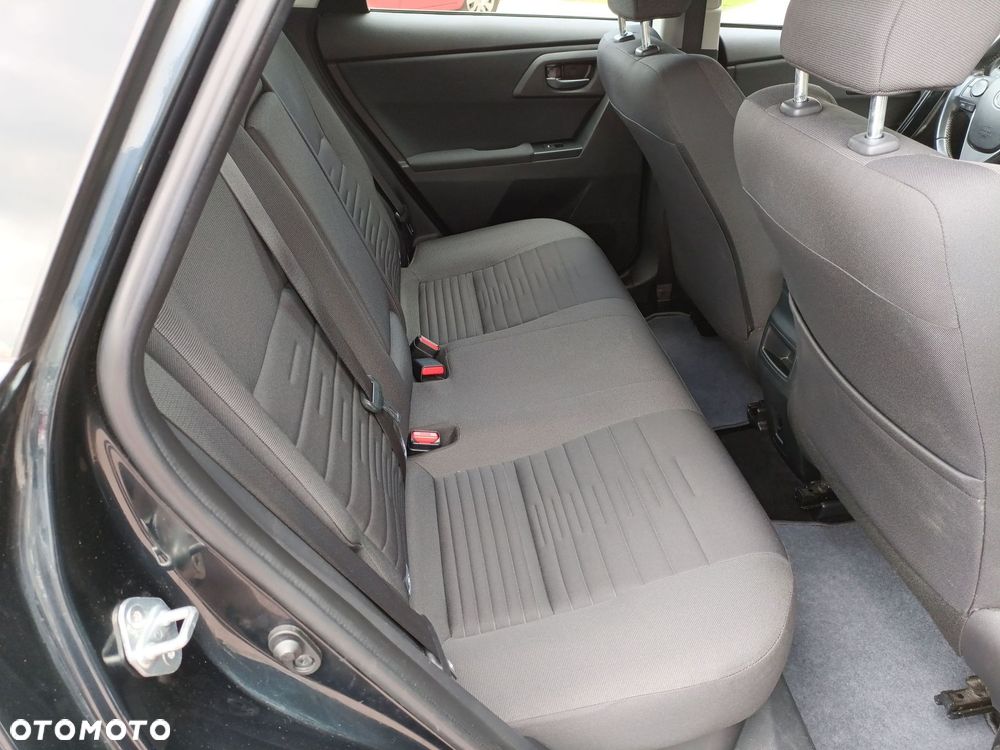 Toyota Auris Hybrid 135 Comfort - 13