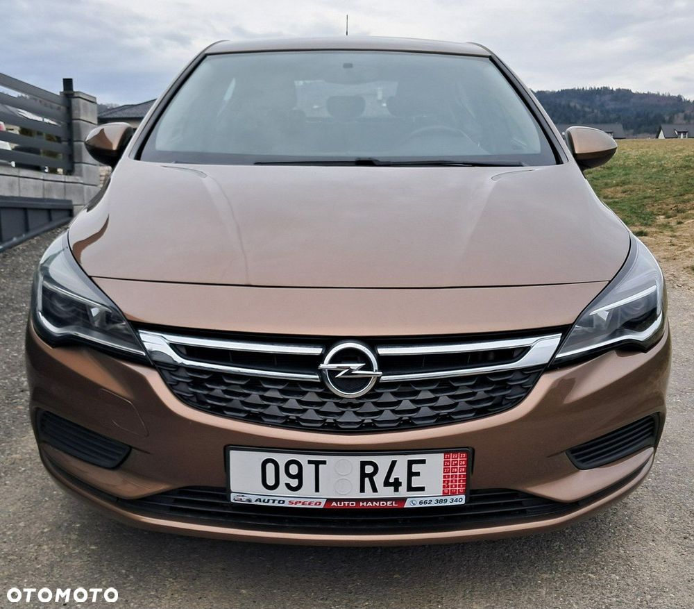 Opel Astra - 2