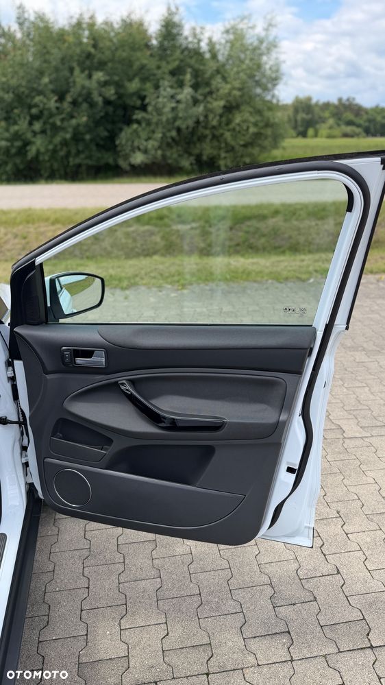 Ford Kuga 2.0 TDCi 4x4 Individual - 20