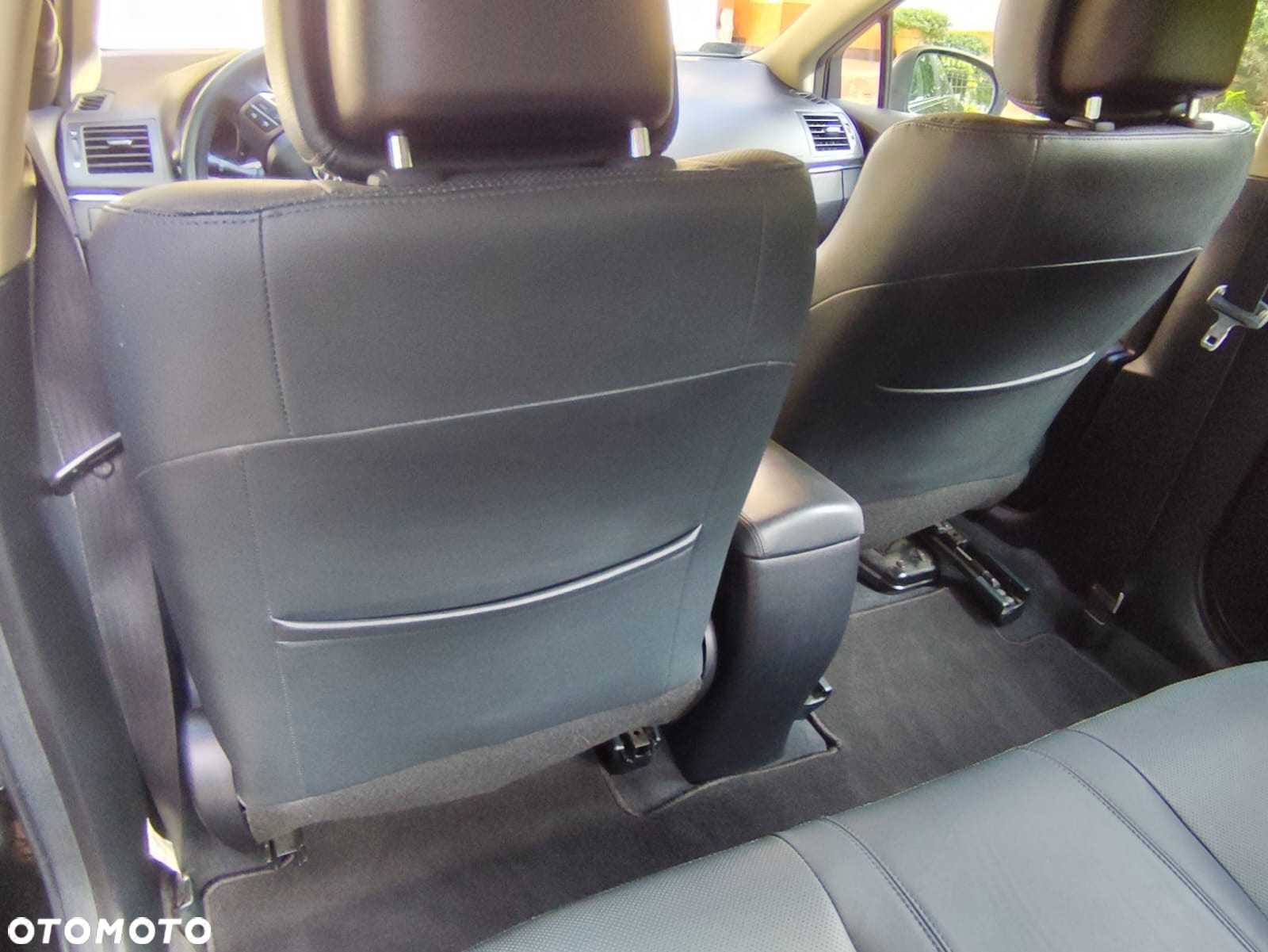 Toyota Avensis 2.0 Prestige MS - 15